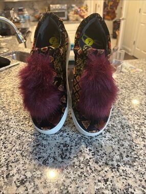Sam Edelman Burgundy Faux Fur Pom Velvet Slip-On Sneakers